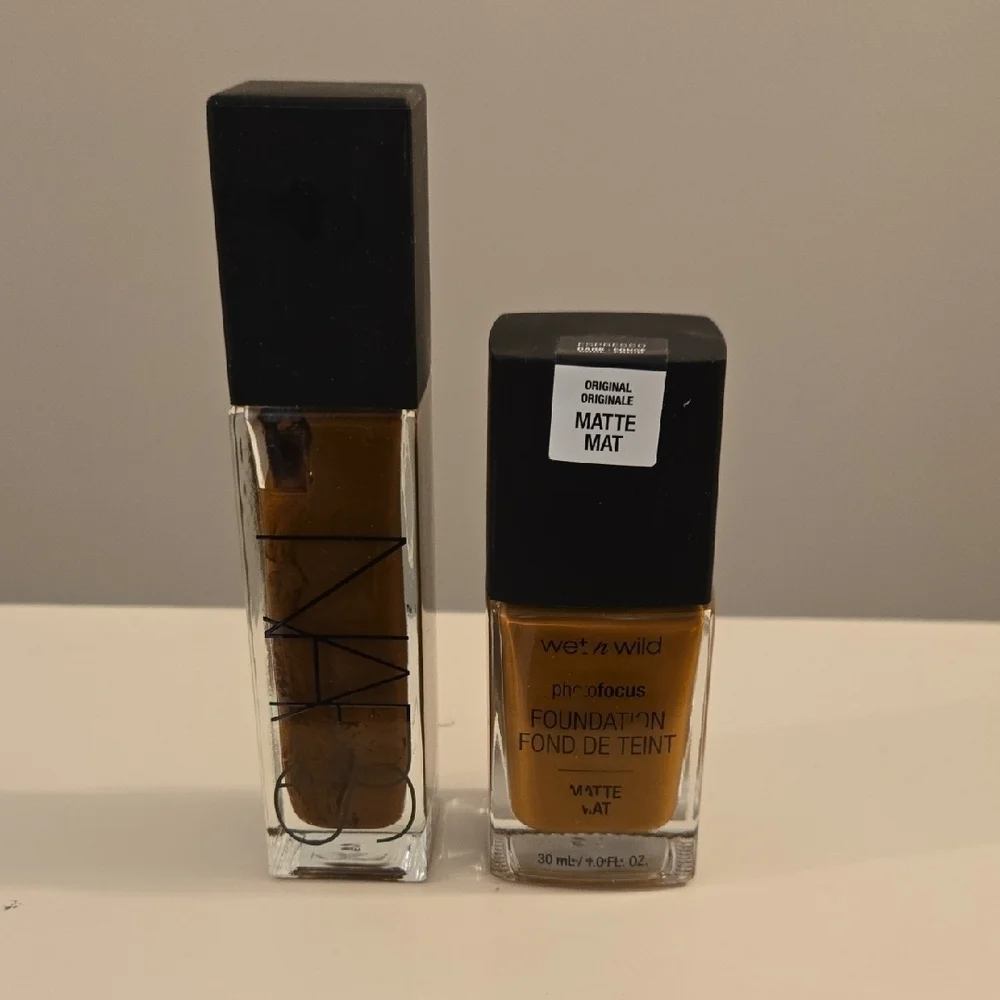 NARS & Wet n Wild Brown Foundation Flawless Finish Bundle